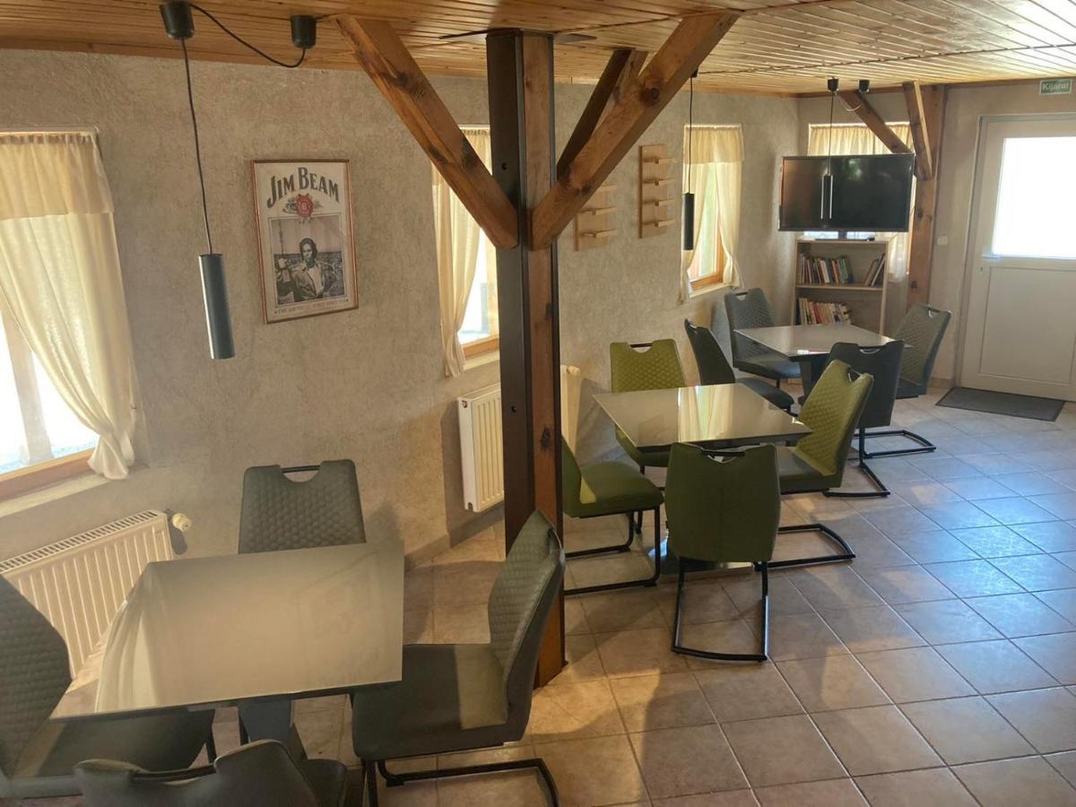 Farkas Vendeghaz Hotel Sopron Exterior photo